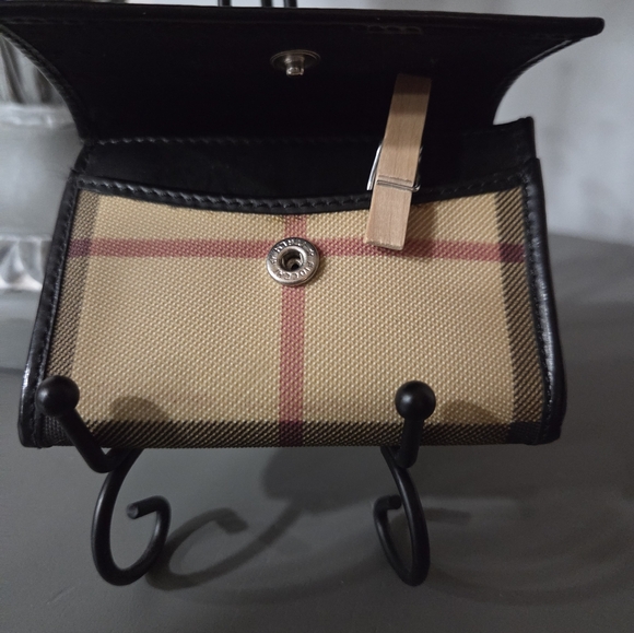 Burberry Checkered Snap Card Case - Picture 5 of 7